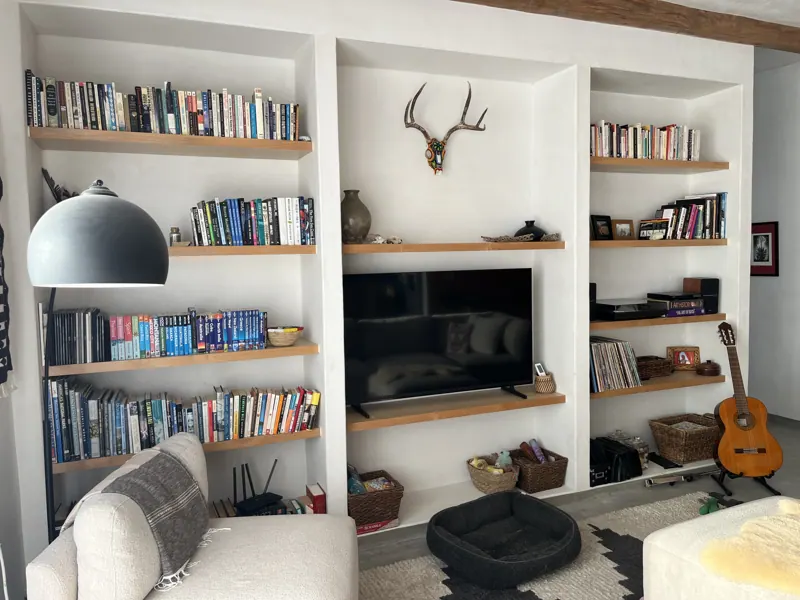 Living room built-in shelving